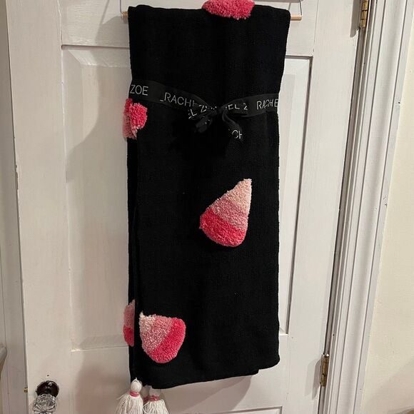 Isaac Mizrahi Pink Candy Corn Pillows + Matching Rachel Zoe Halloween Blanket - Picture 3 of 7